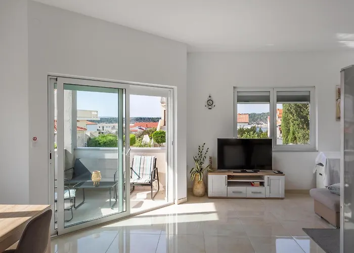 Apartman 2 Bedroom Lovely In Barbat