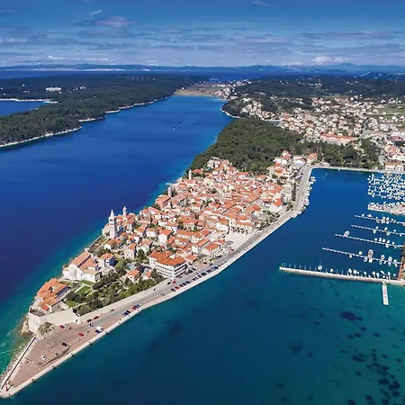 דירה 2 Bedroom Lovely In Barbat Barbat na Rabu