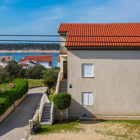 2 Bedroom Lovely In Barbat * Barbat na Rabu